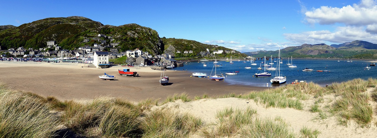 The top 12 things to see in Barmouth