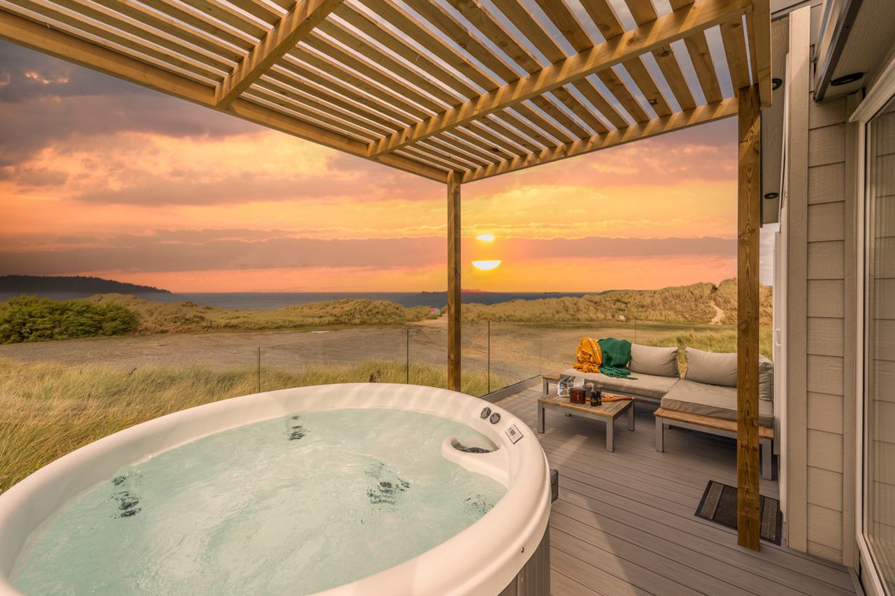 A guide to dog-friendly hot tub holidays