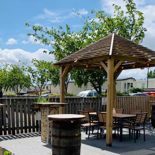 Cleethorpes Pearl Facilities Pool Bar & Playground