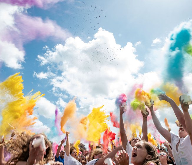Colour Throw image