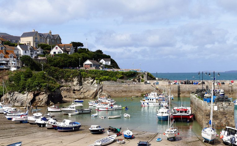 Make the Most of Your Drive to Cornwall | Away Resorts