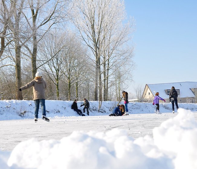 the-20-best-christmas-events-in-the-uk-away-resorts
