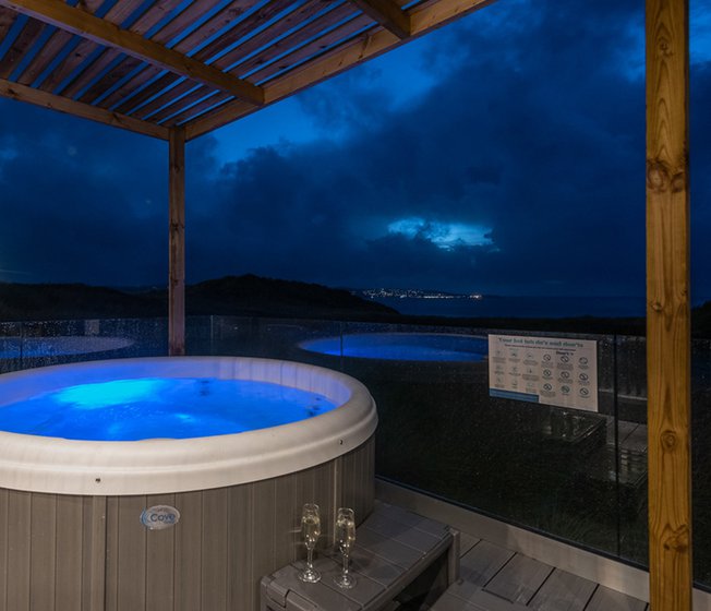 Hot Tub Holidays Cornwall Lodges & Caravans Away Resorts
