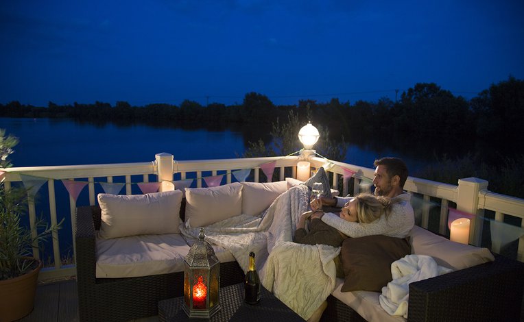 Romantic breaks image