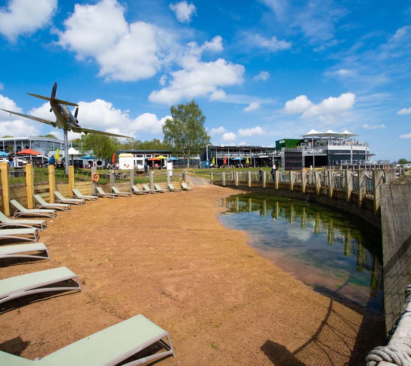 An image of the beach at our stunning lakeside paradise, Tattershall Lakes. Get the best of both worlds!